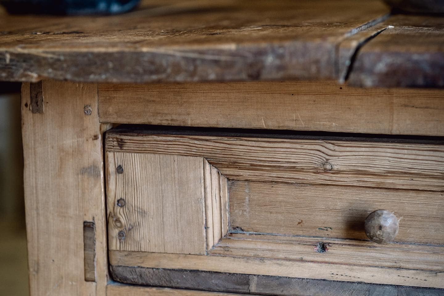 An 18th Century Swedish Slagbord Drop Leaf Table