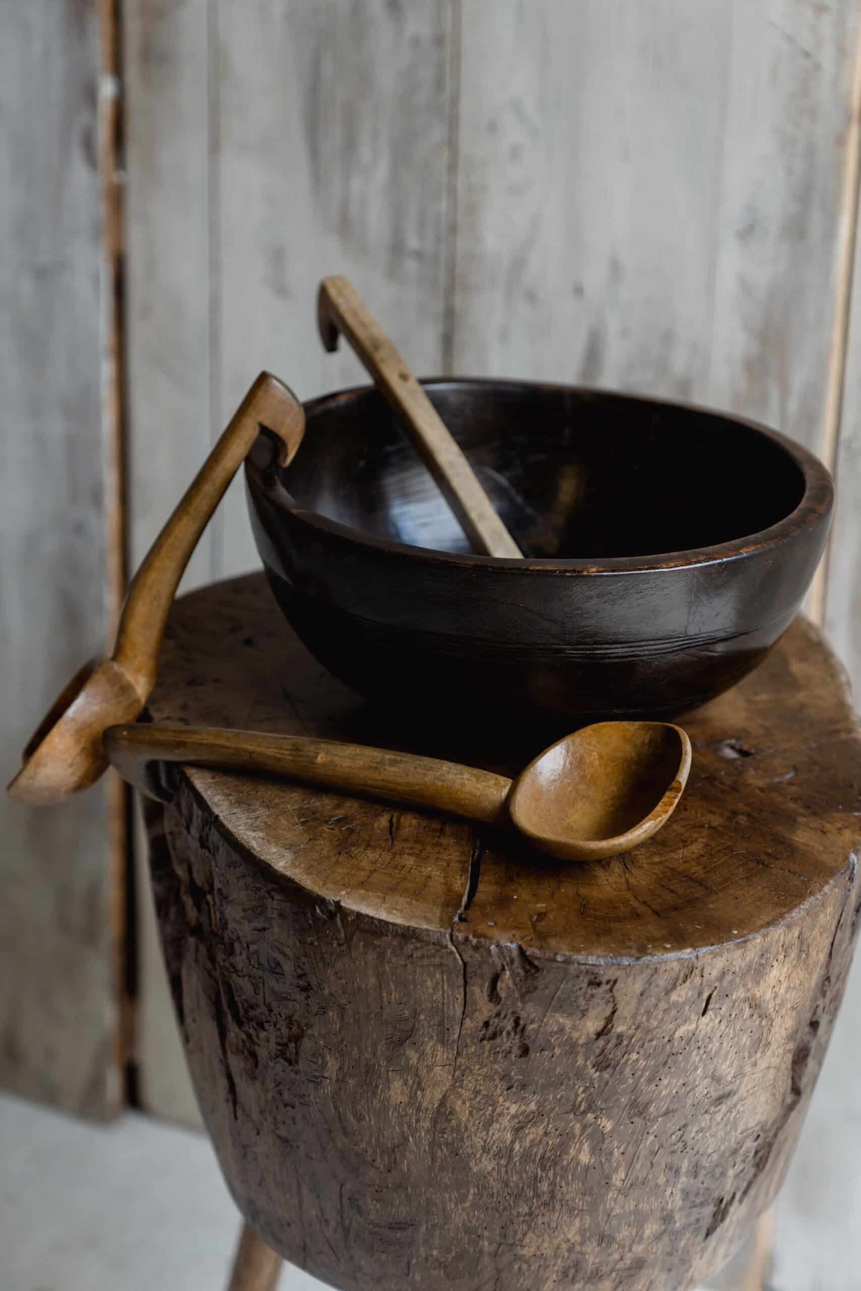 An Exceptional  Large Turned Welsh Dairy Bowl in Elm