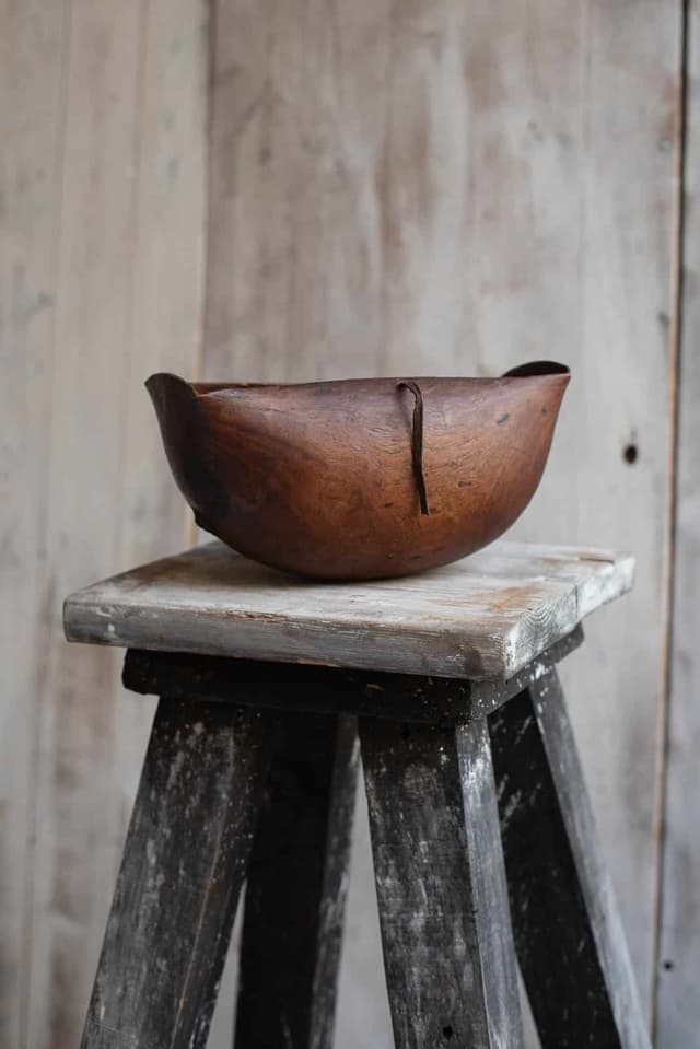 Hand Carved Antique Tribal Turkana Vessel / Bowl