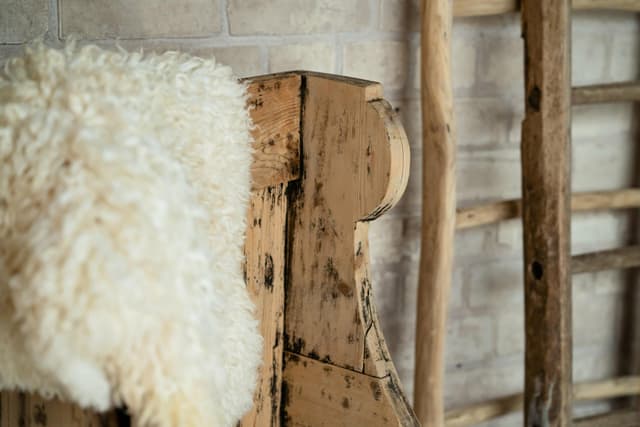 Rustic Pine Lambing Chair with Storage