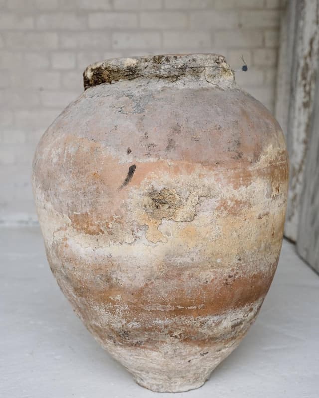 A Crusty Old Mediterranean Wabi Pot