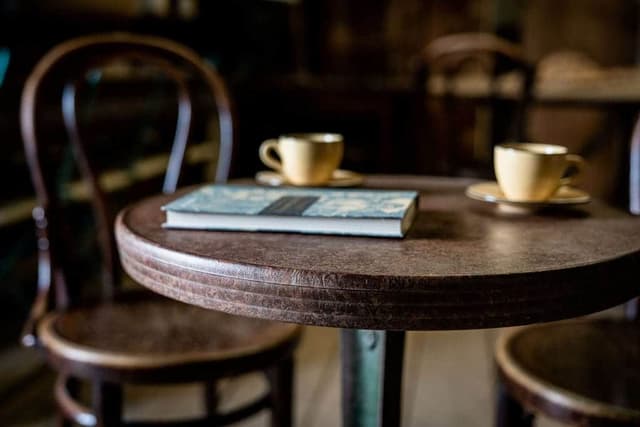 Parisian Art Deco Guéridon Bistro Table 