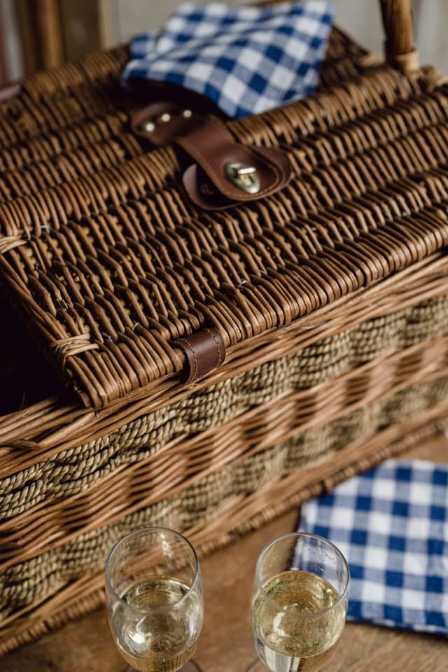 Original Vintage Wicker Picnic Basket