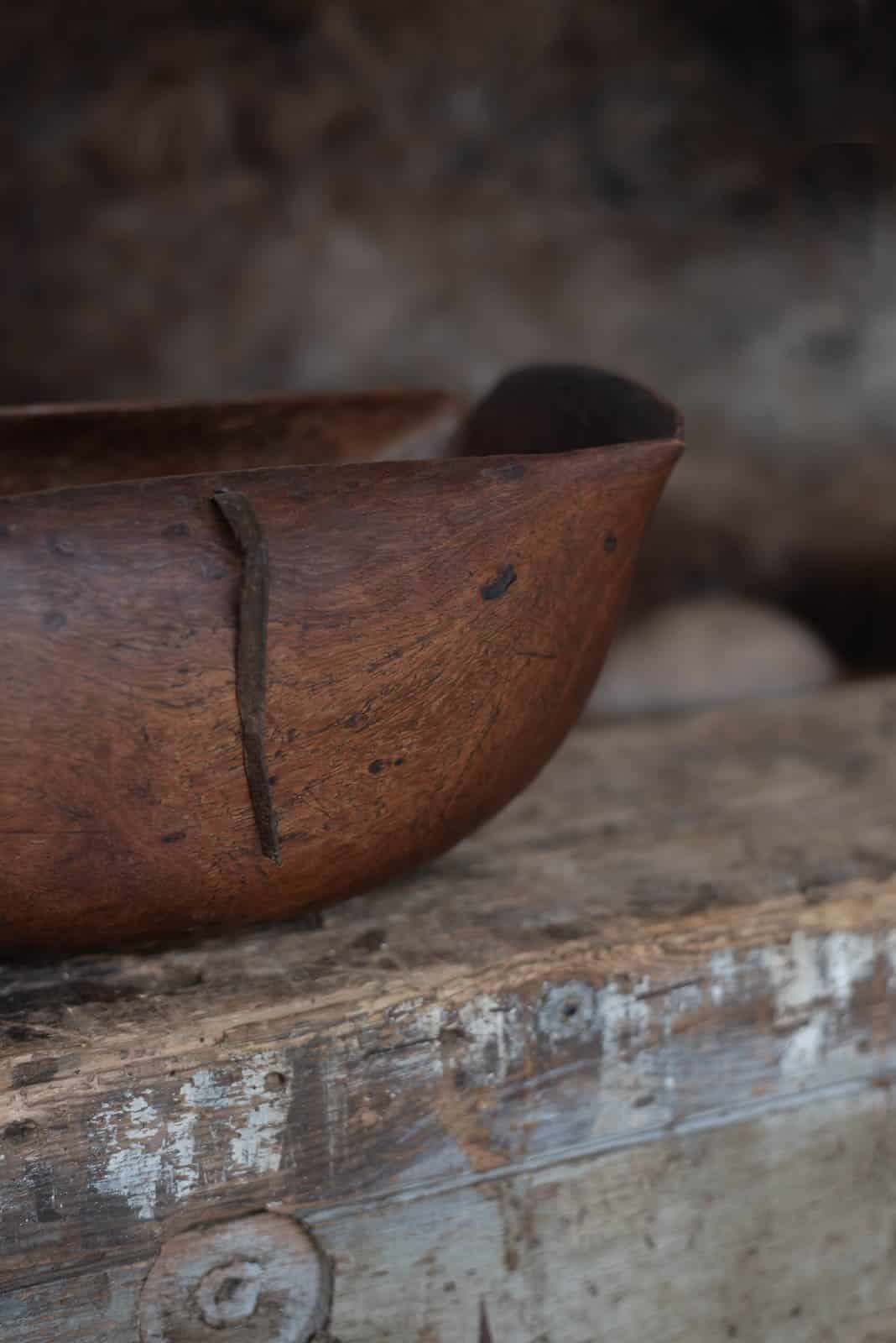 Hand Carved Antique Tribal Turkana Vessel Bowl