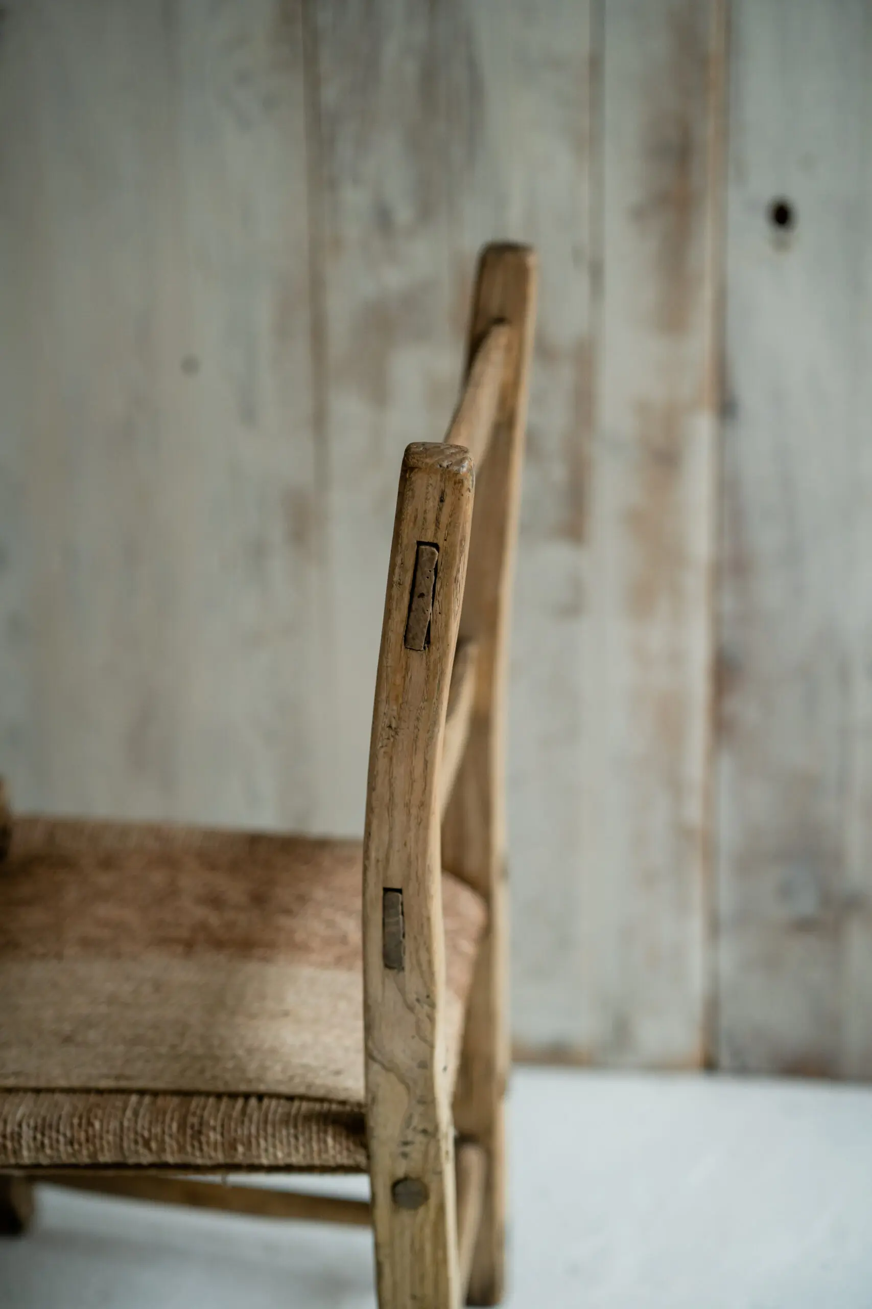 An Exceptional Irish Súgán Chair