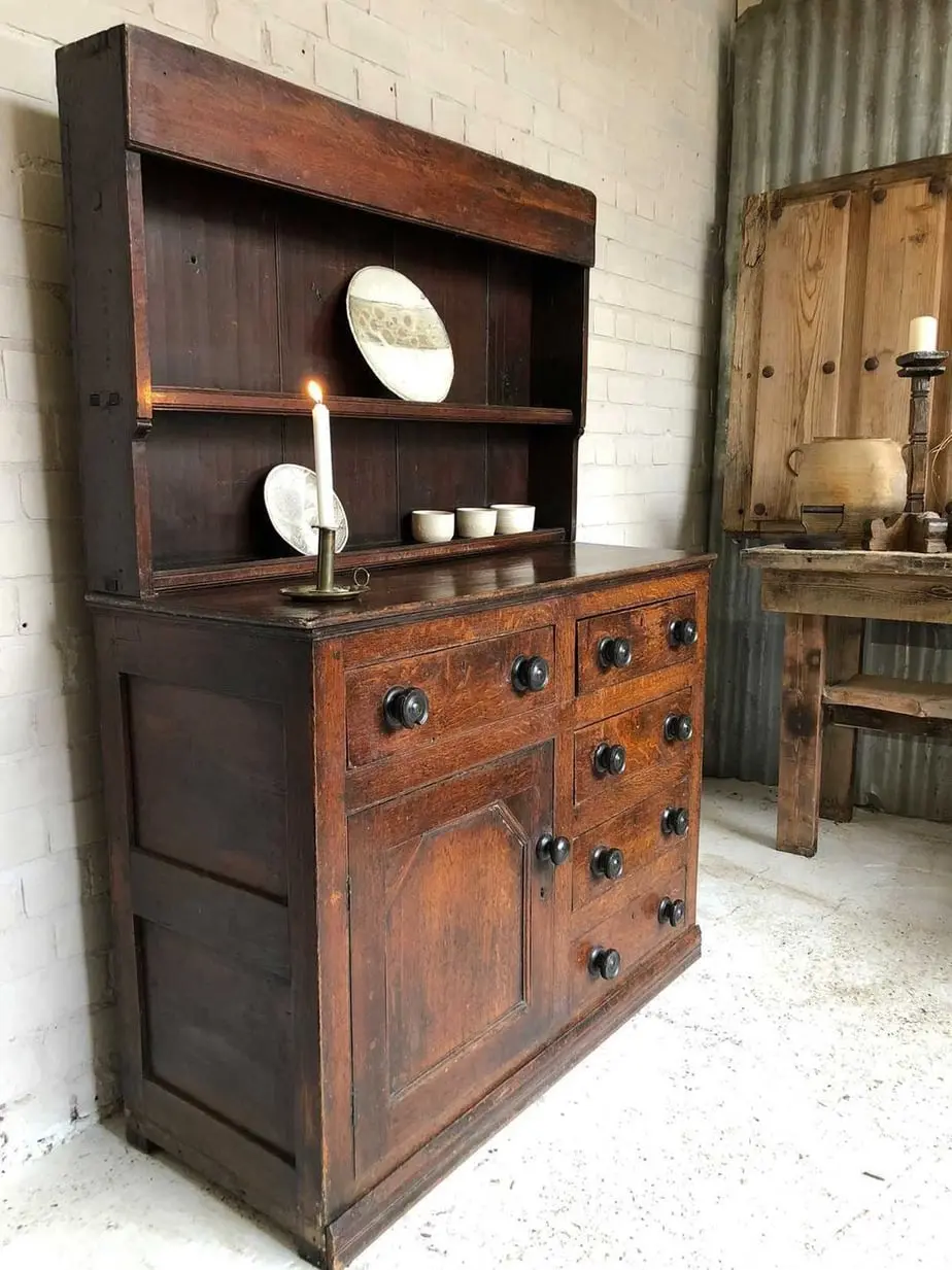 An Unusual 19th Century Oak Welsh Dresser