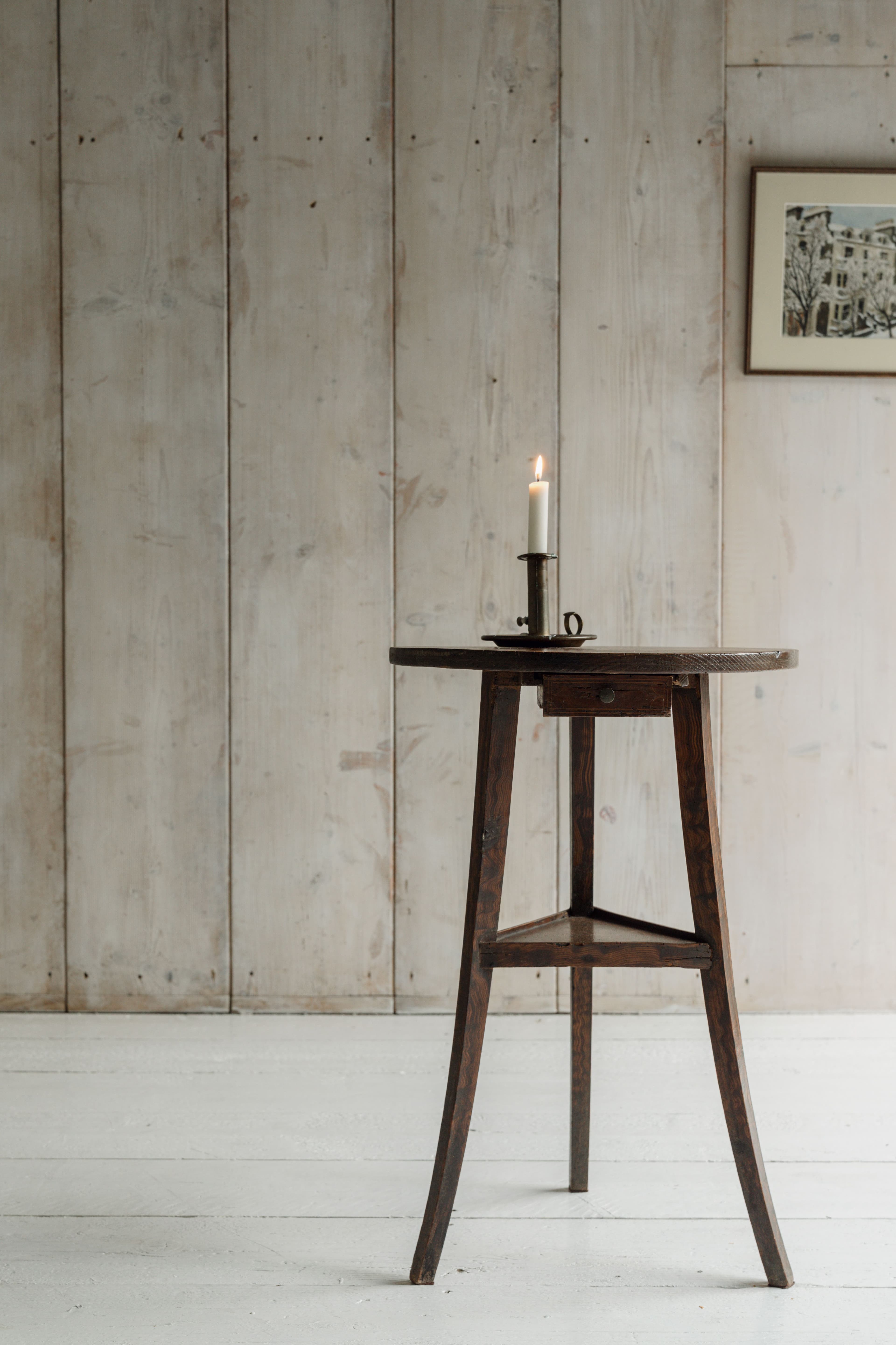 A Pretty Folk Art Table