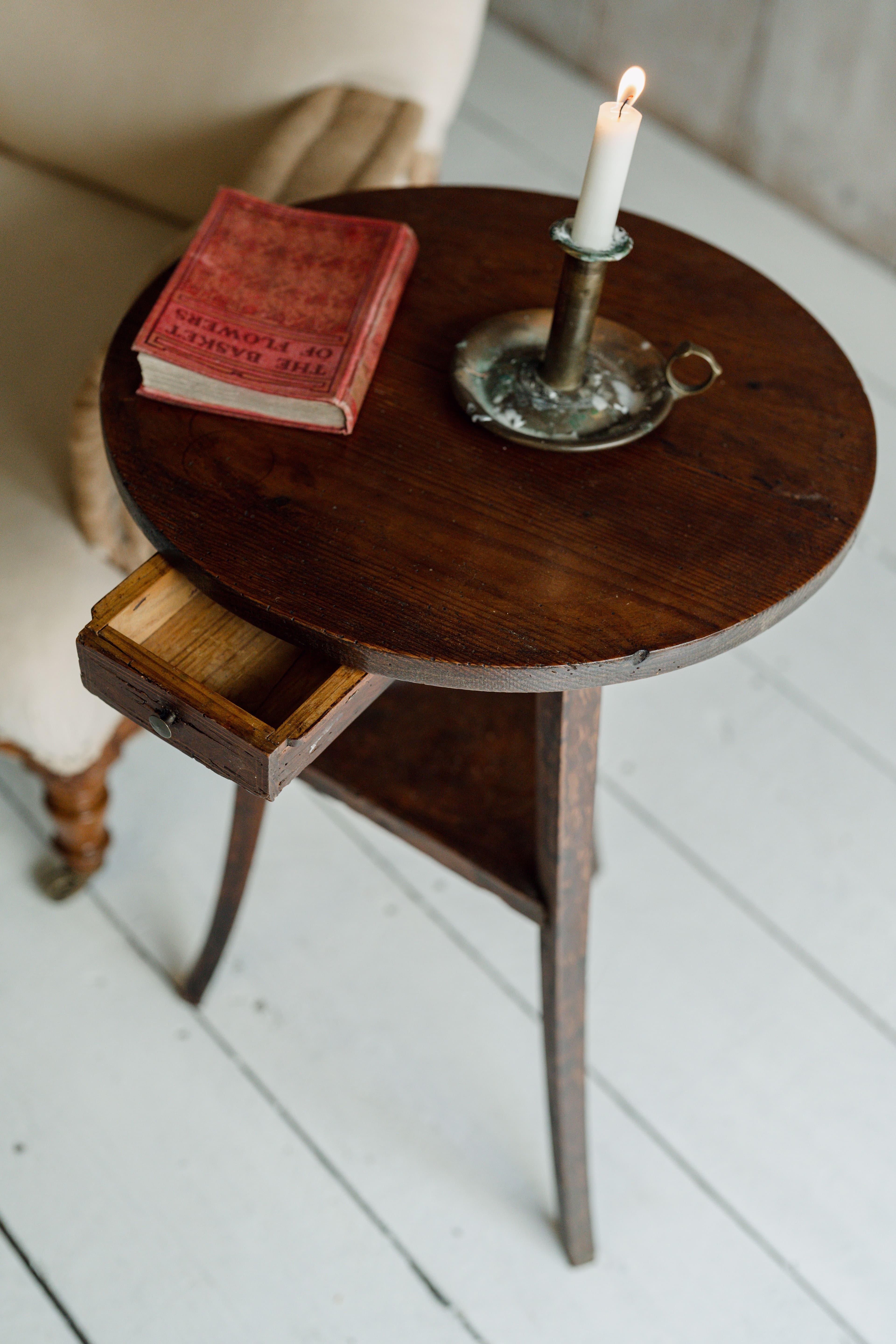 A Pretty Folk Art Table