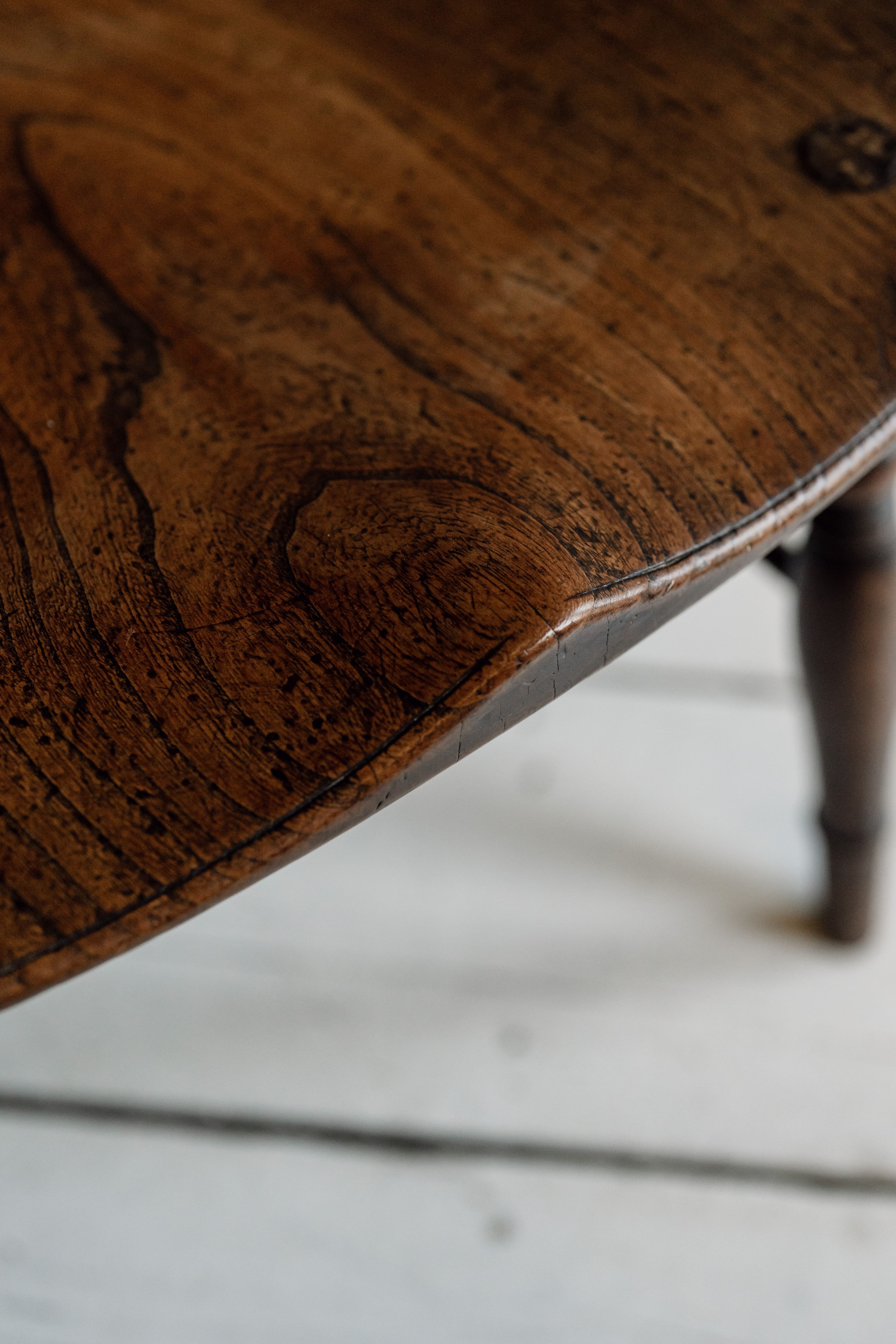 An Early 19th Century Windsor Chair