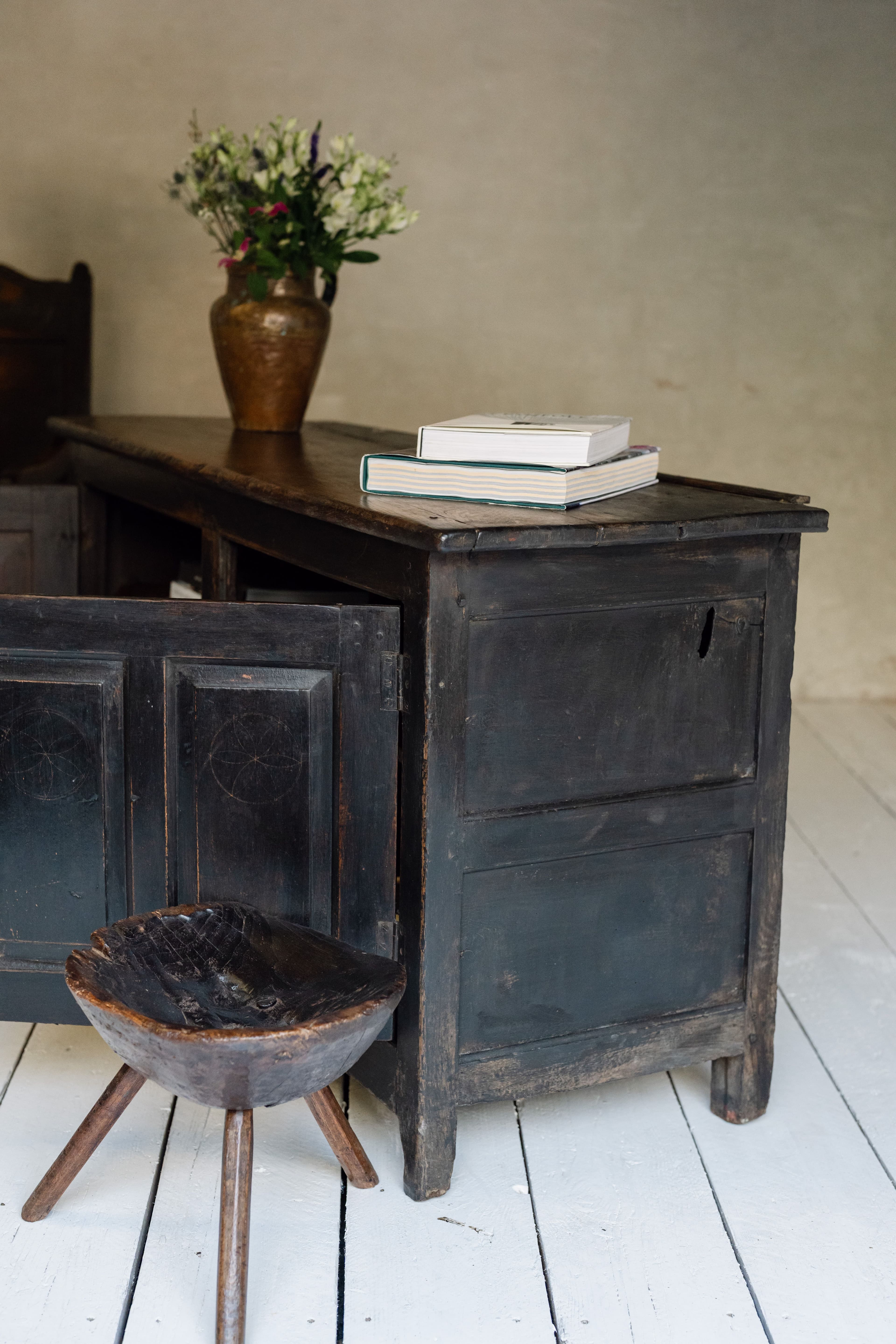 Small Oak Dresser from the Shropshire, Welsh Border