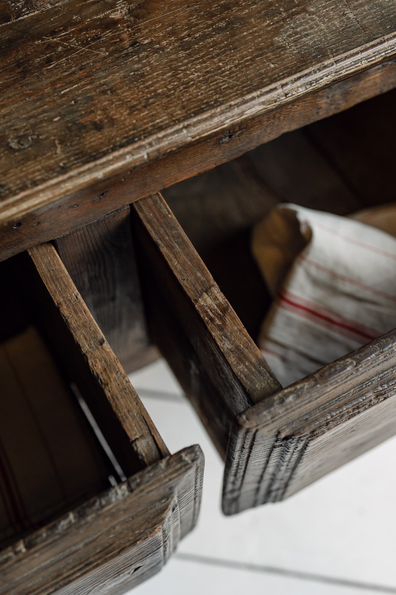 Late 18th Century Primitive Catalan Table in Solid Chestnut