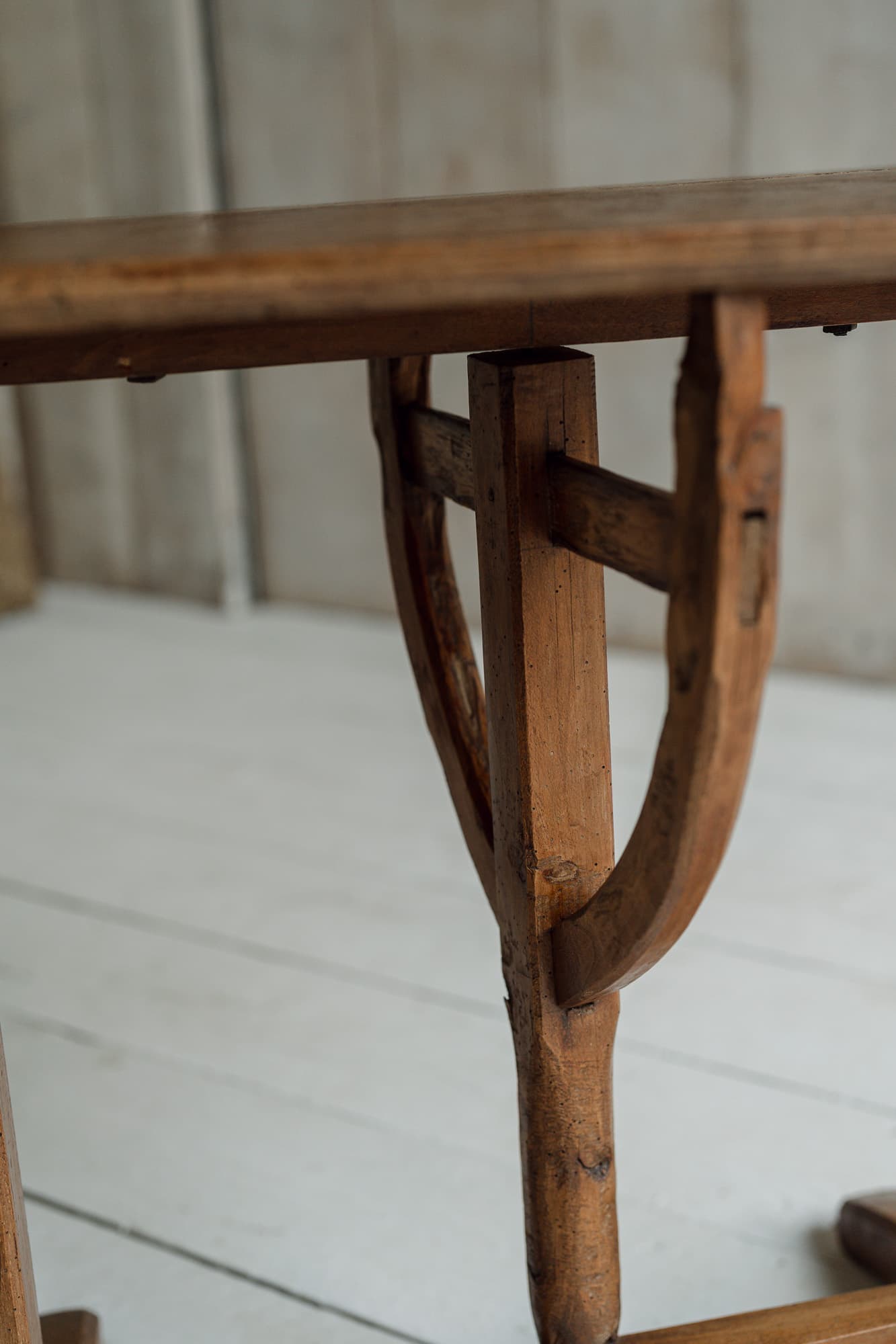 French Alpine Vernacular Elm Drop-Leaf Table, Savoie, Late 19th Century