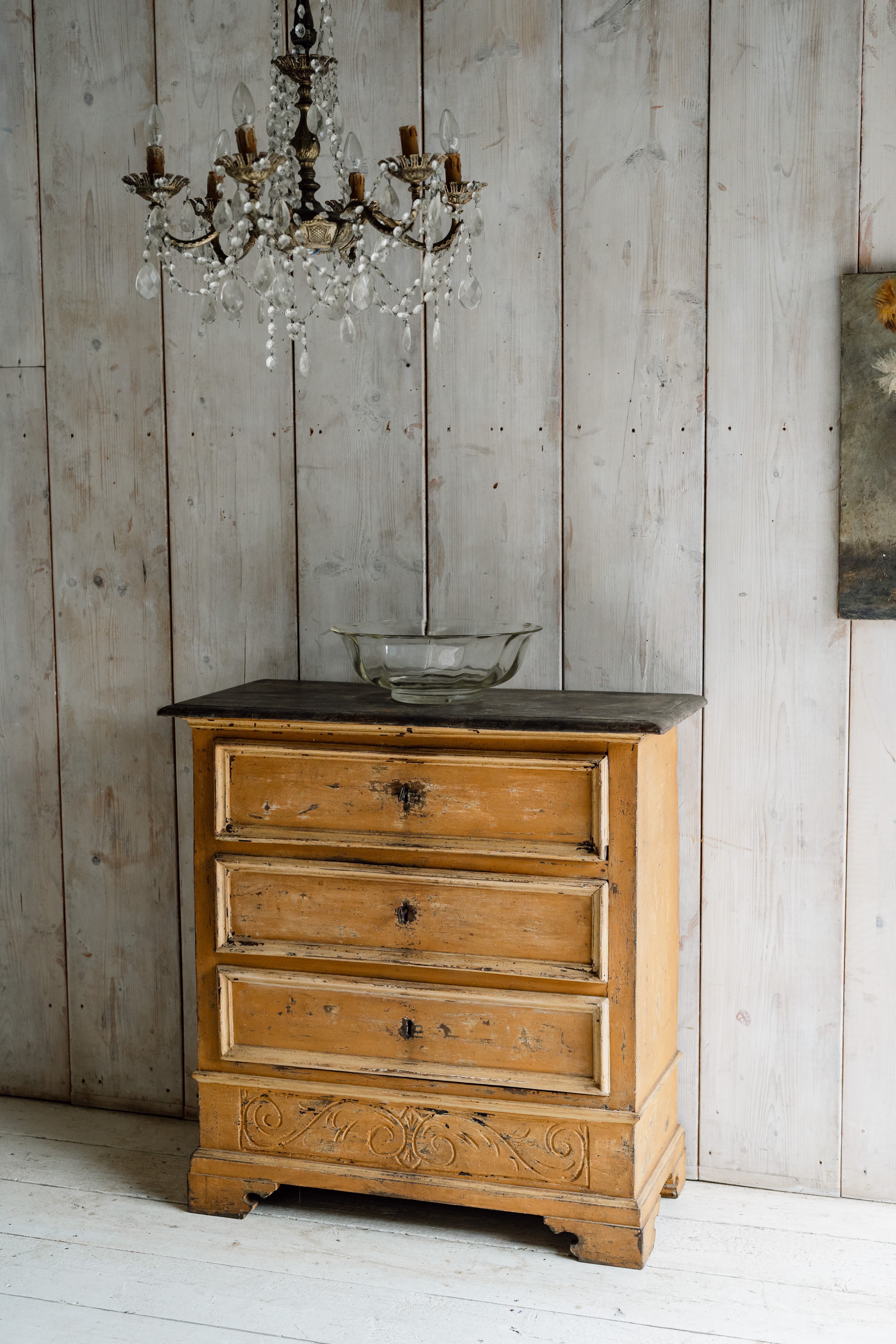 An Elegant Early 19th Century Italian Painted Chest of Drawers
