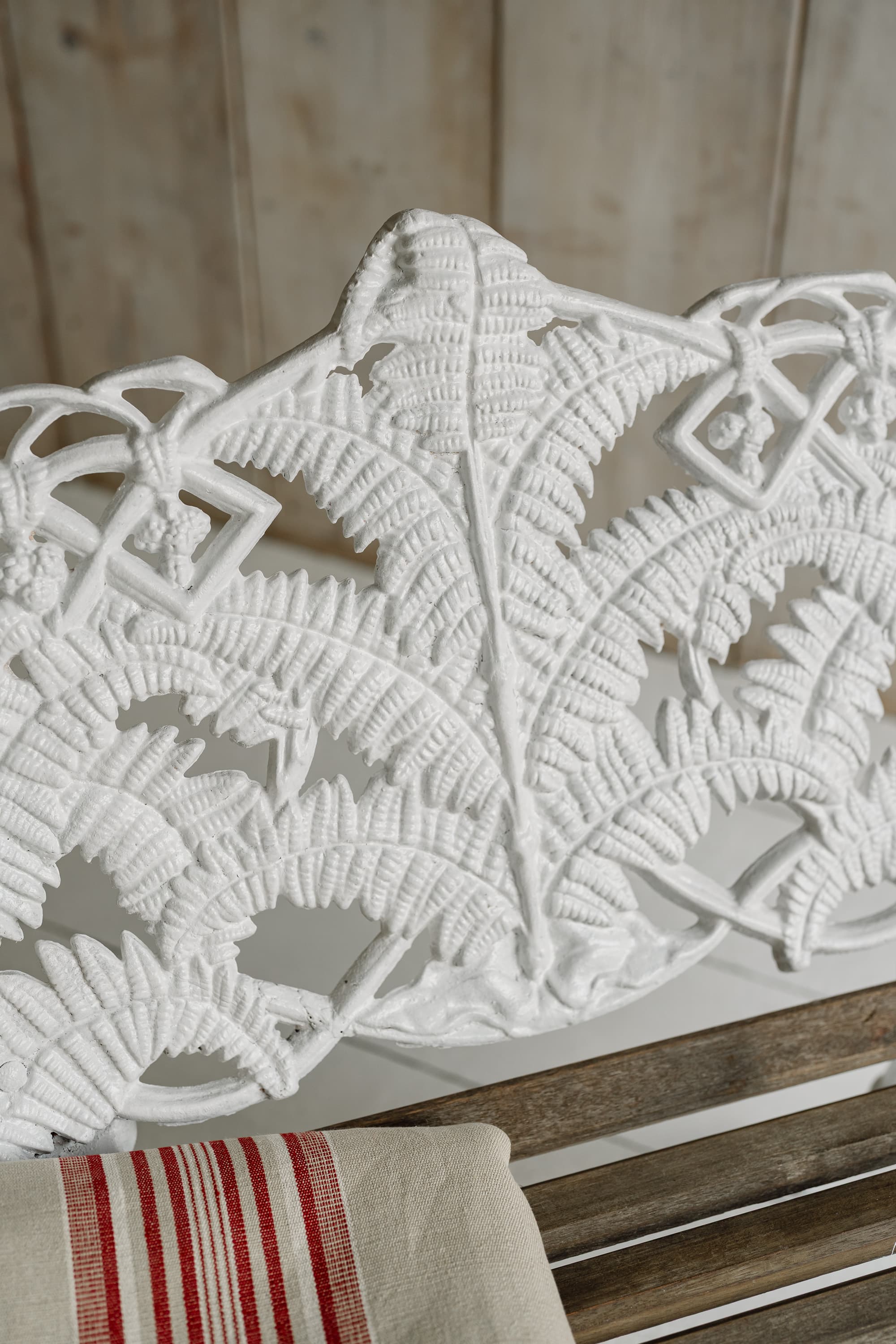 Fern & Blackberry Cast Iron Garden Bench, Coalbrookdale Style