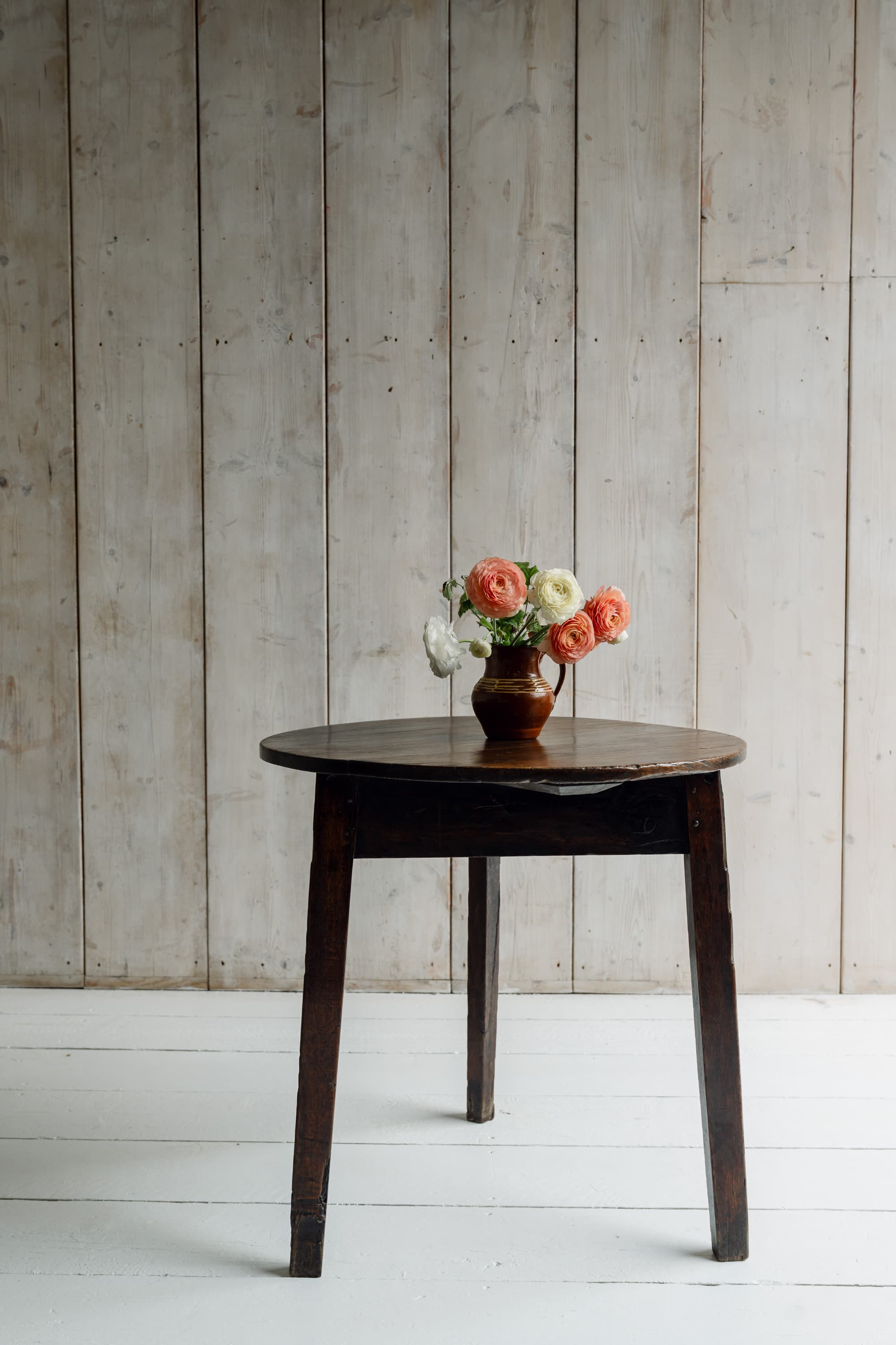 Exceptional Early Welsh Oak Cricket Table, c.1800