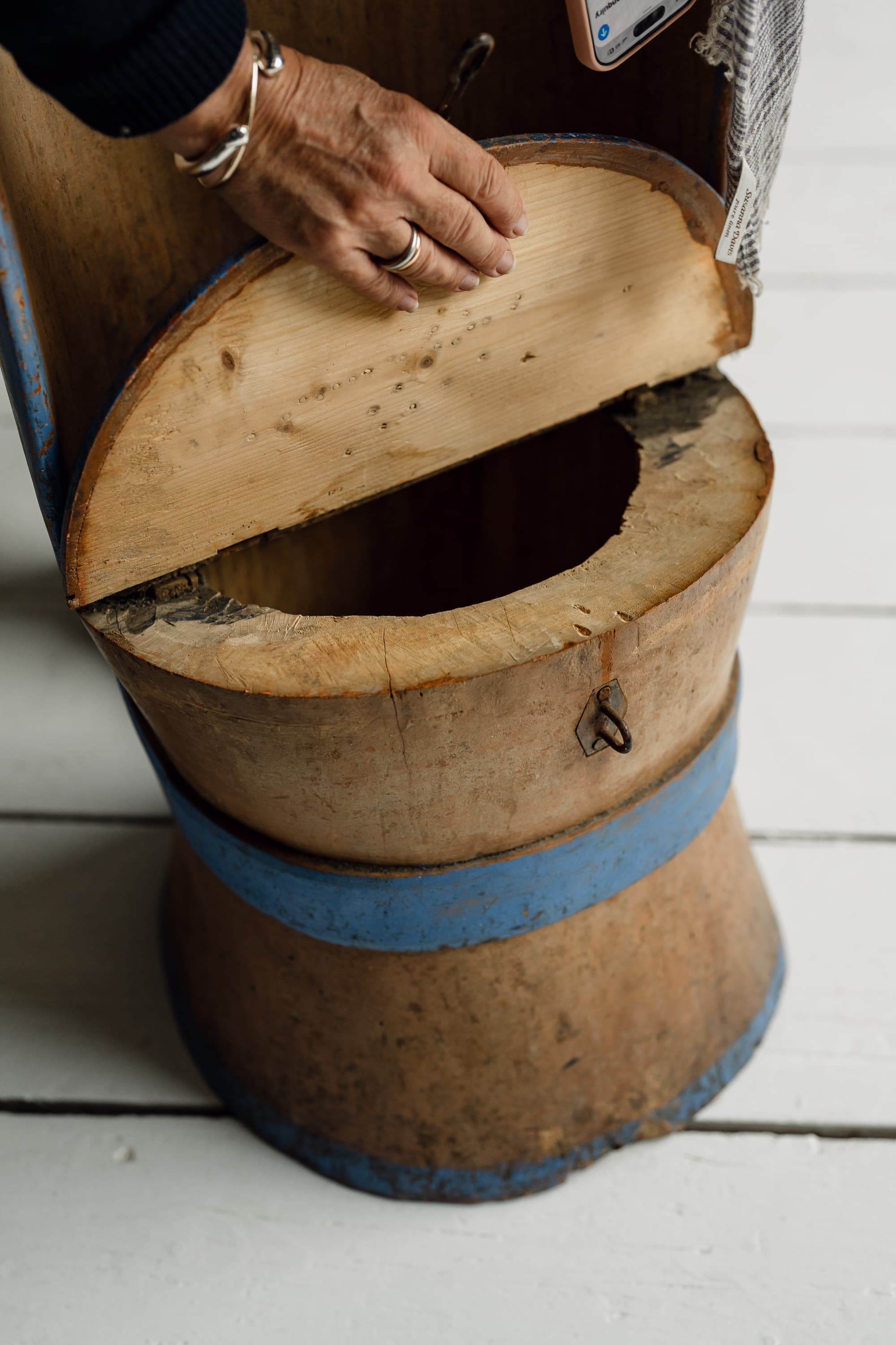 A Rare Sculptural Swedish Kubbstol - Late 18th Century