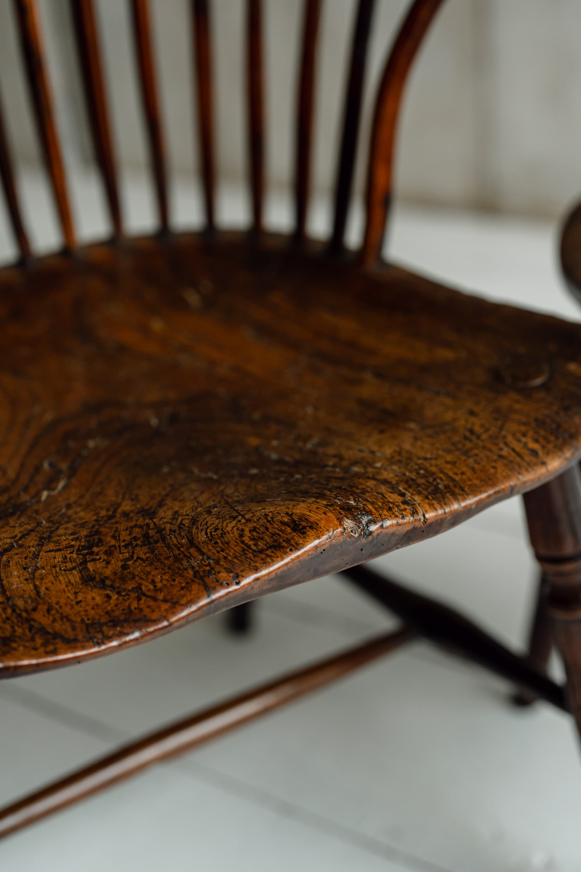 A Fine Pair of English Bow-Back Windsor Armchairs, Circa 1840-1870