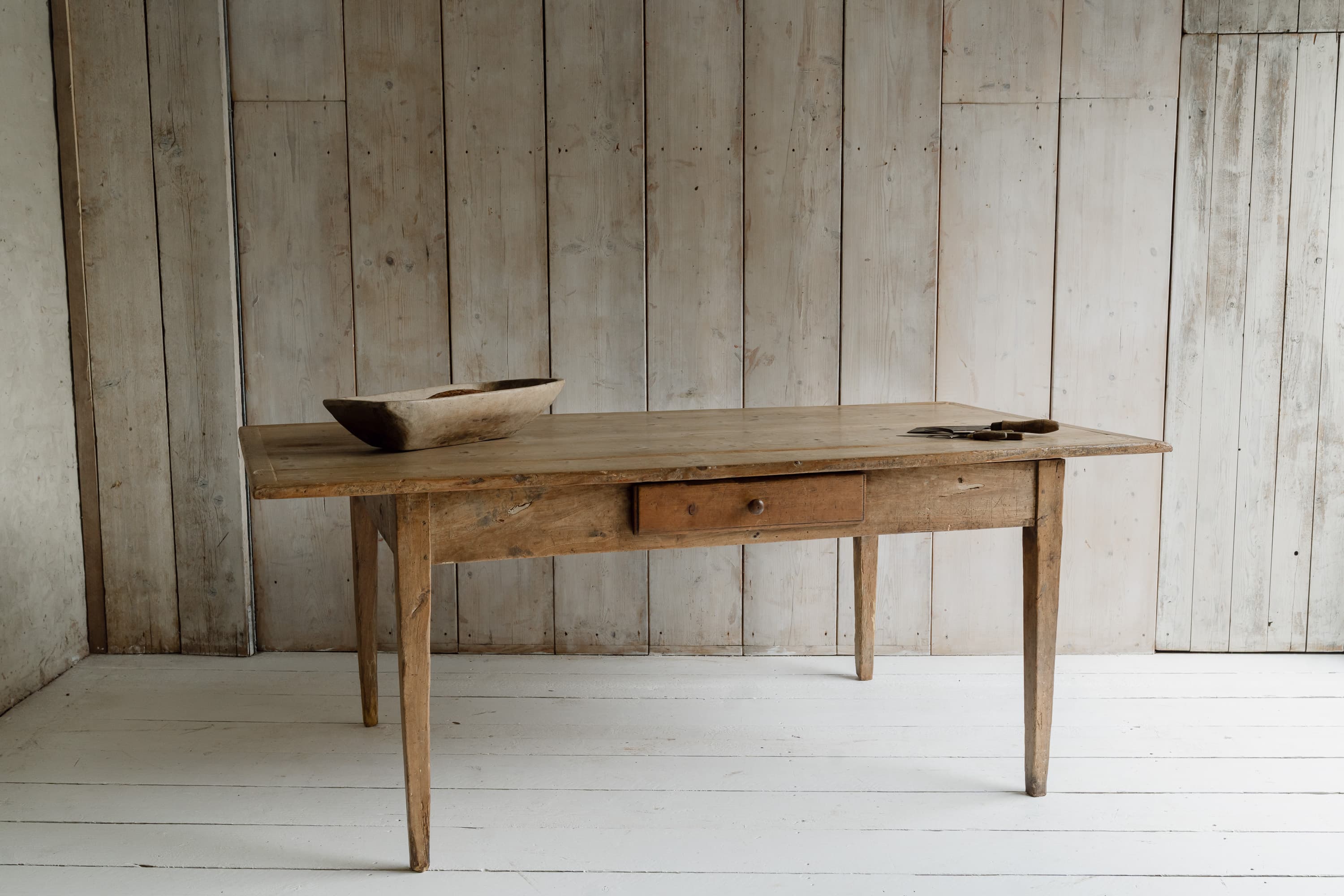 Large Italian Pine Framhouse Table, c.1880