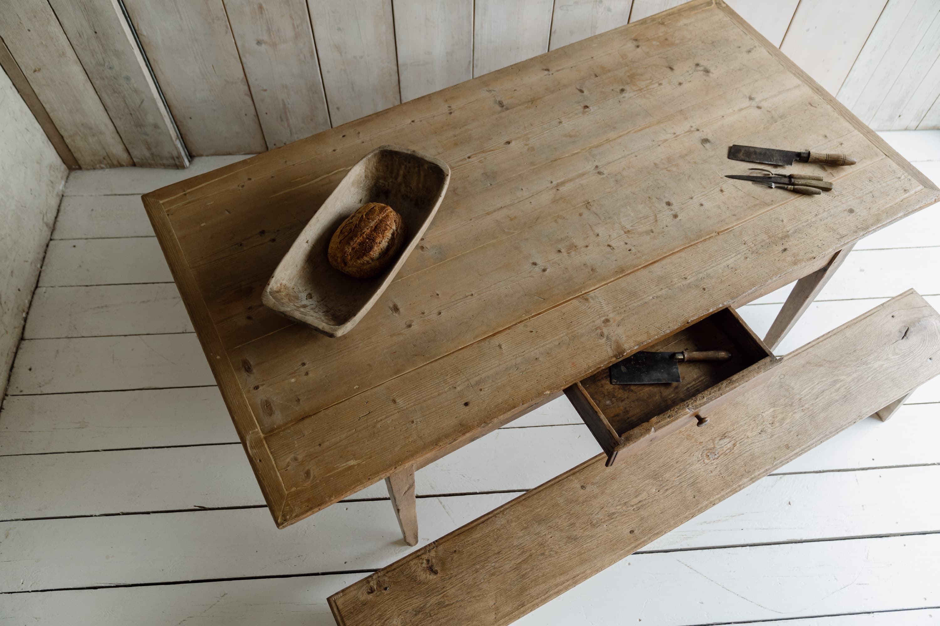 Large Italian Pine Framhouse Table, c.1880