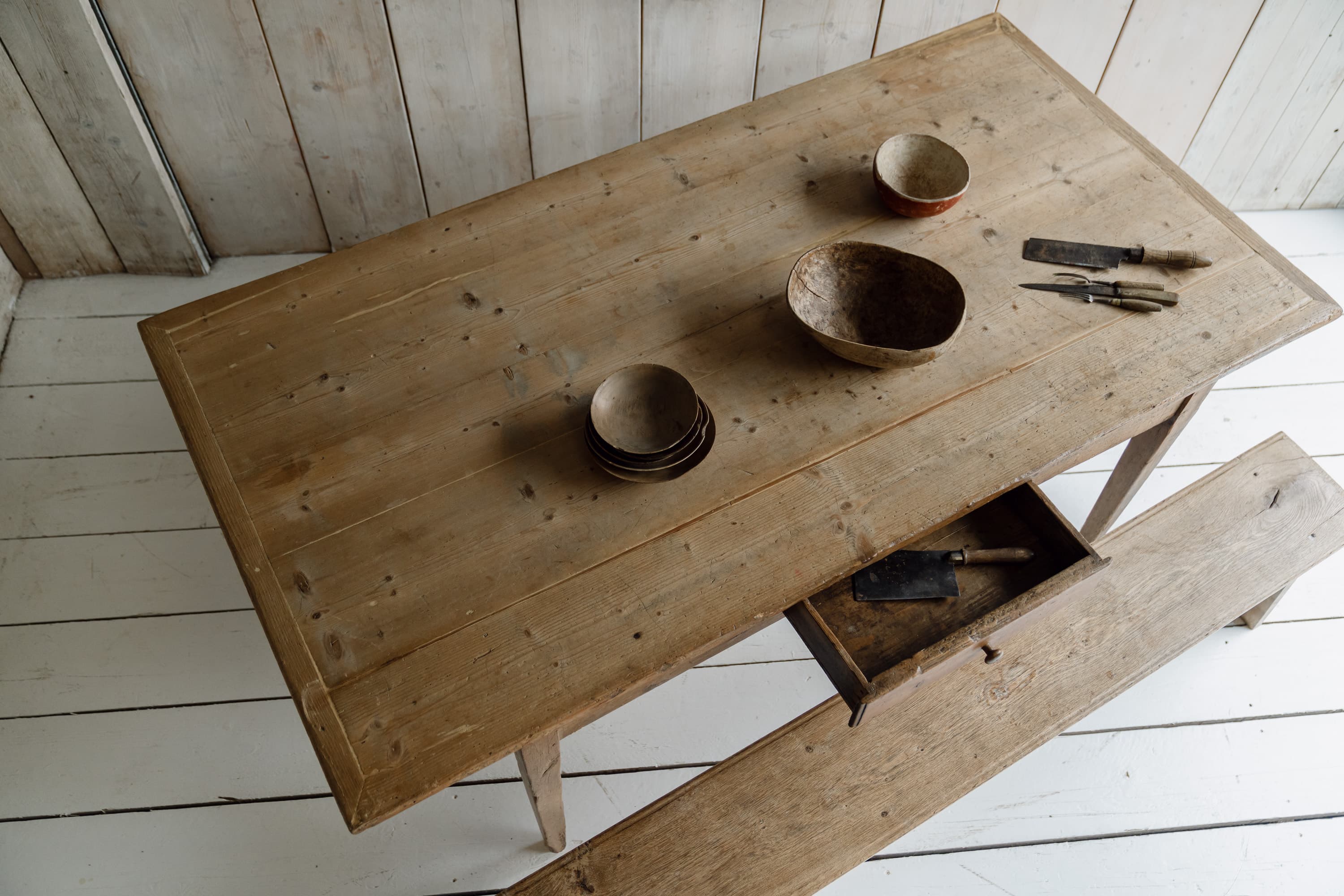 Large Italian Pine Framhouse Table, c.1880