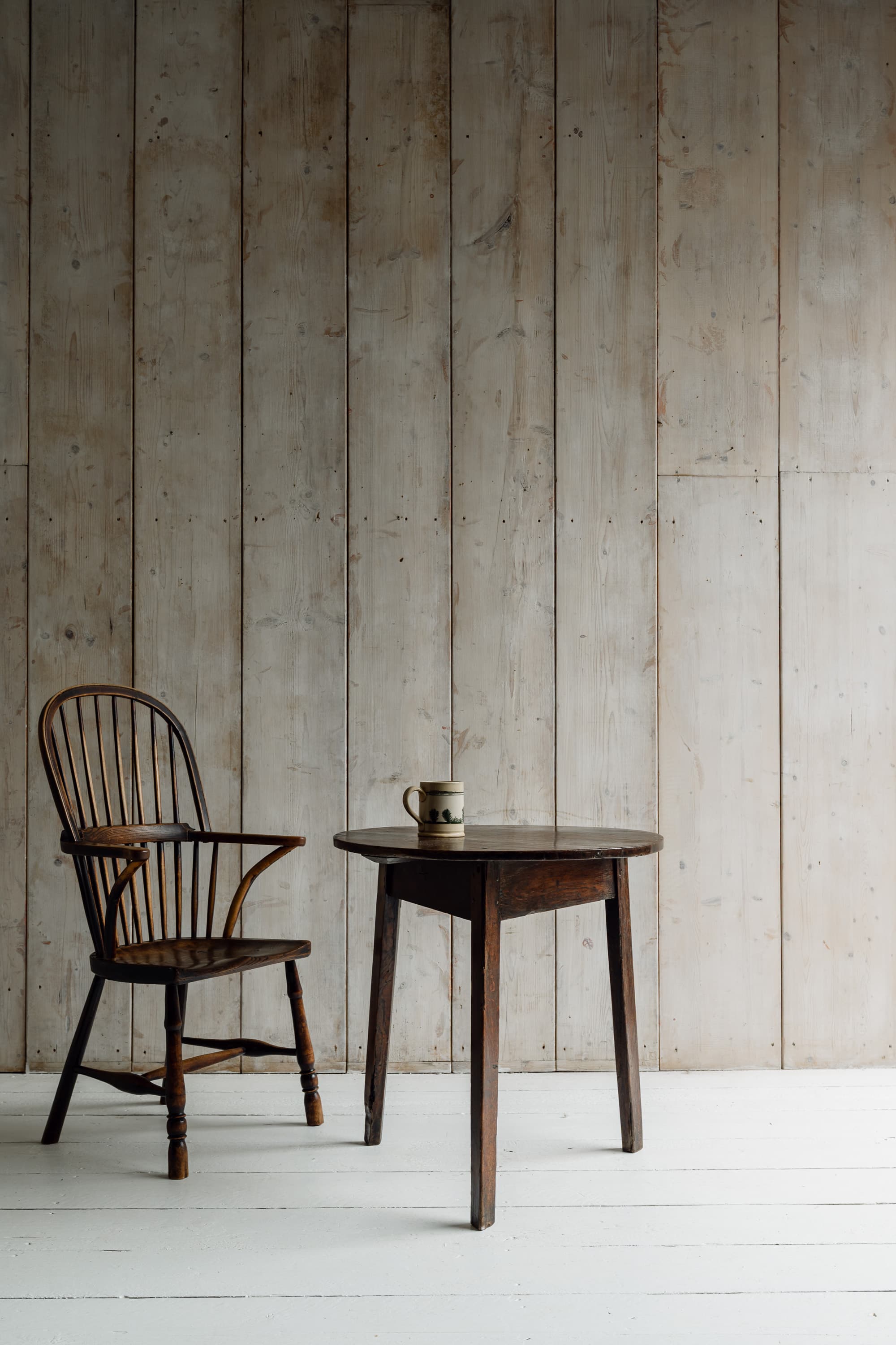 A Very Fine English Elm & Ash Windsor Armchair, c.1820-1840