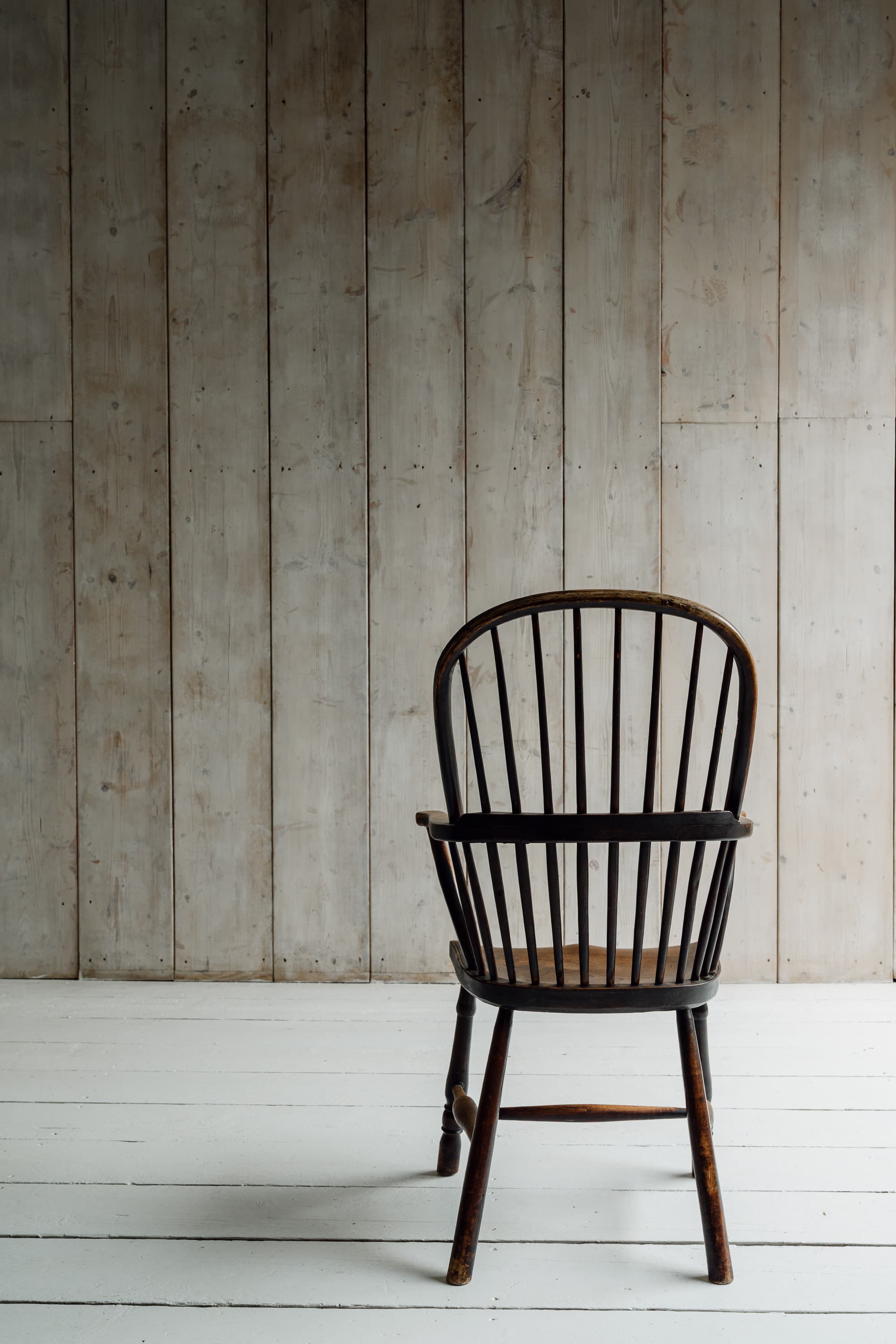 A Very Fine English Elm & Ash Windsor Armchair, c.1820-1840