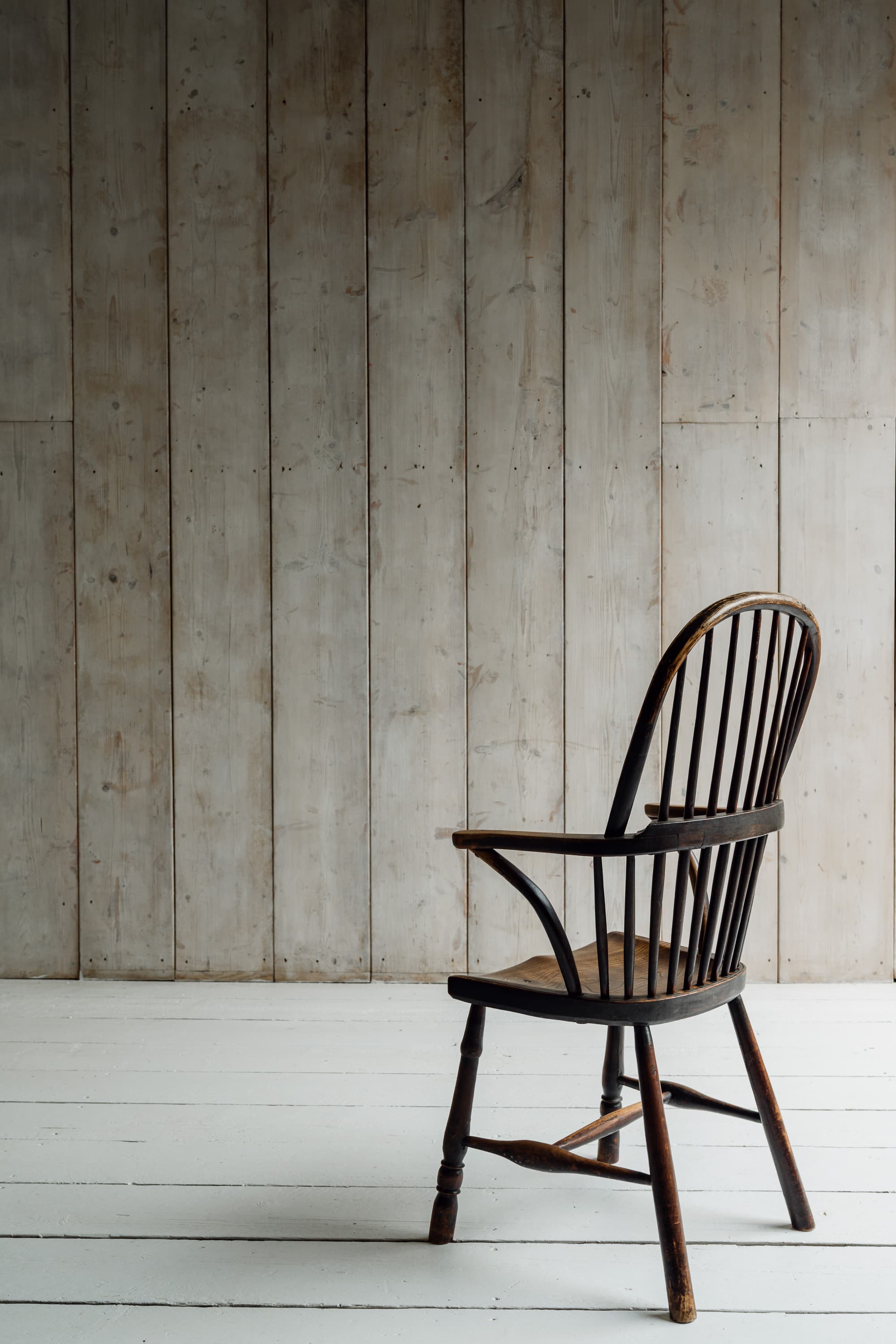 A Very Fine English Elm & Ash Windsor Armchair, c.1820-1840