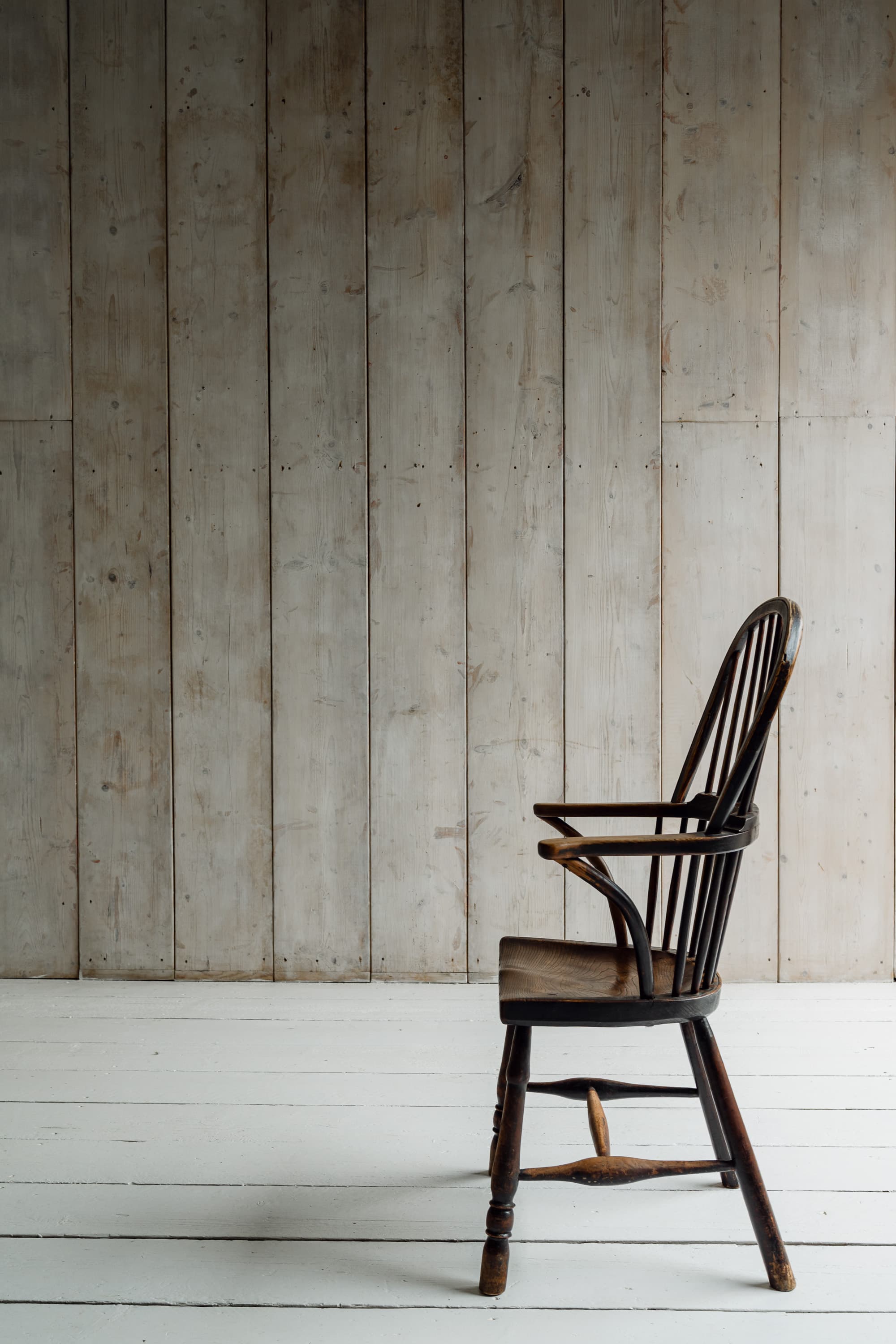 A Very Fine English Elm & Ash Windsor Armchair, c.1820-1840