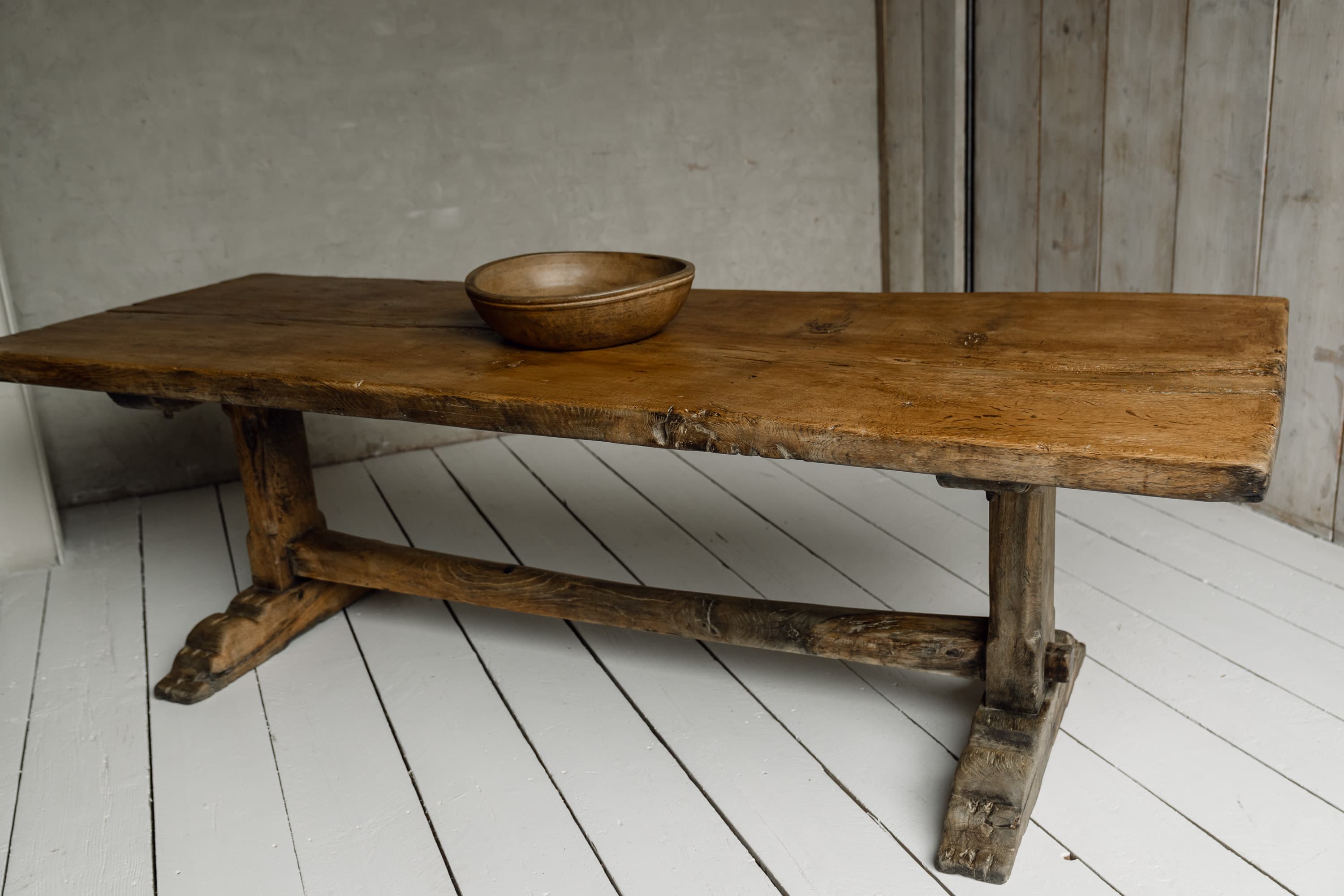 Rare Italian Monoxyl Oak Table, 18th Century