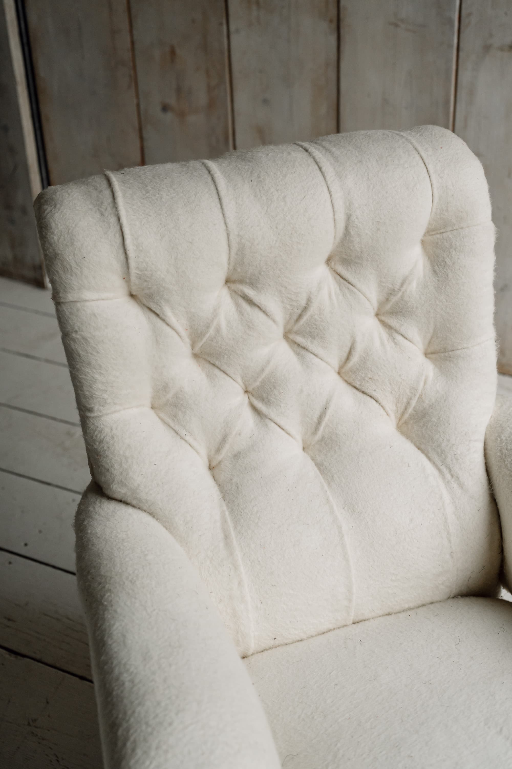 Late Victorian English Open Armchair c.1880